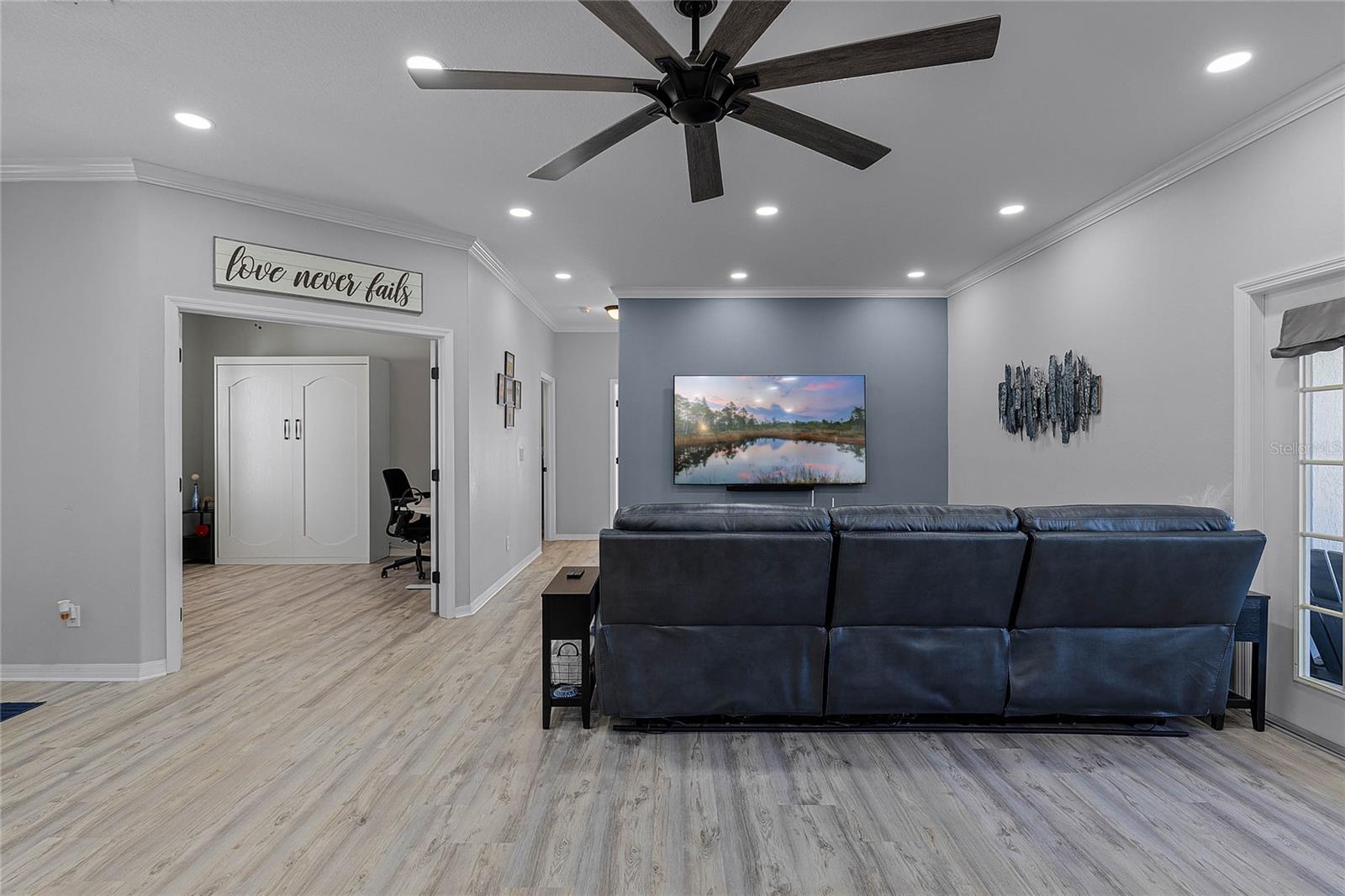 10735 VERSAILLES BLVD, CLERMONT, FL, 34711