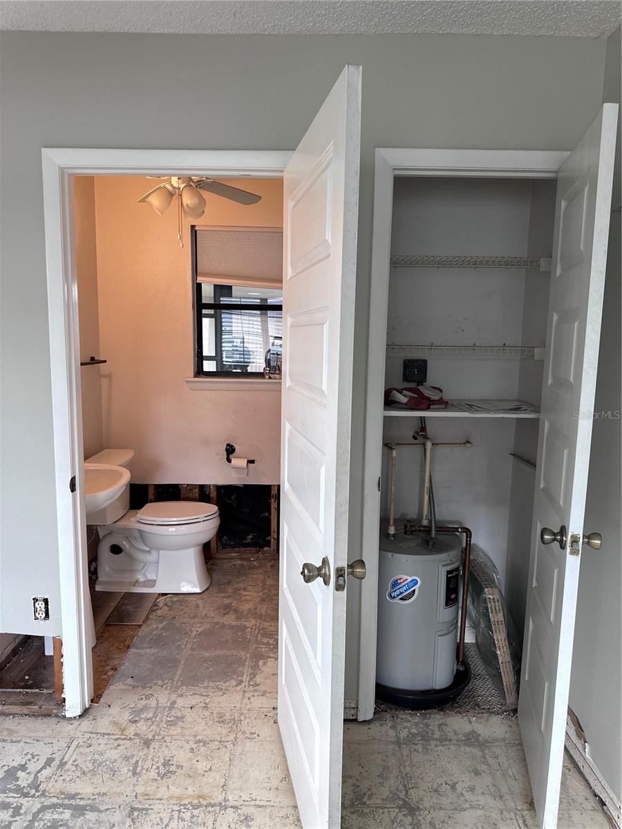 6504 LINCOLN RD, BRADENTON, FL, 34203