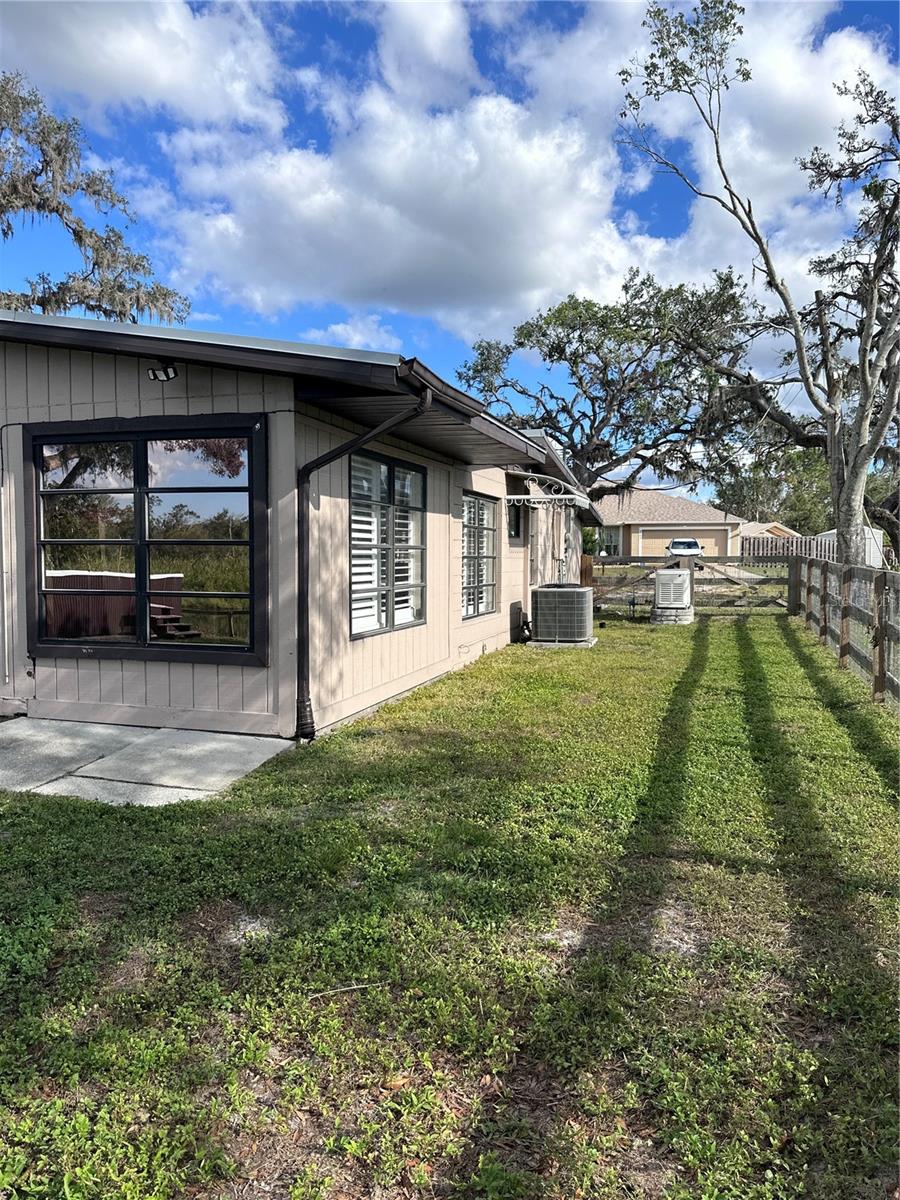 6504 LINCOLN RD, BRADENTON, FL, 34203