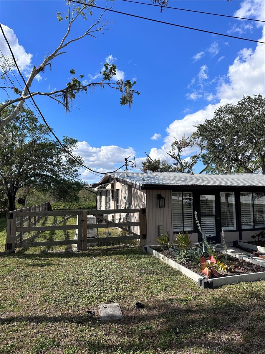 6504 LINCOLN RD, BRADENTON, FL, 34203