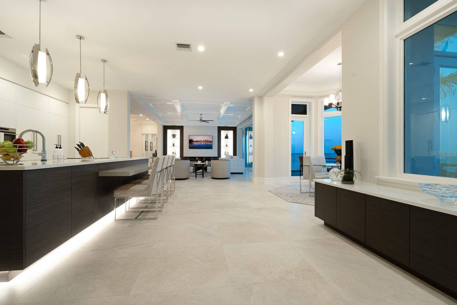 600 PUTTER LN, LONGBOAT KEY, FL, 34228
