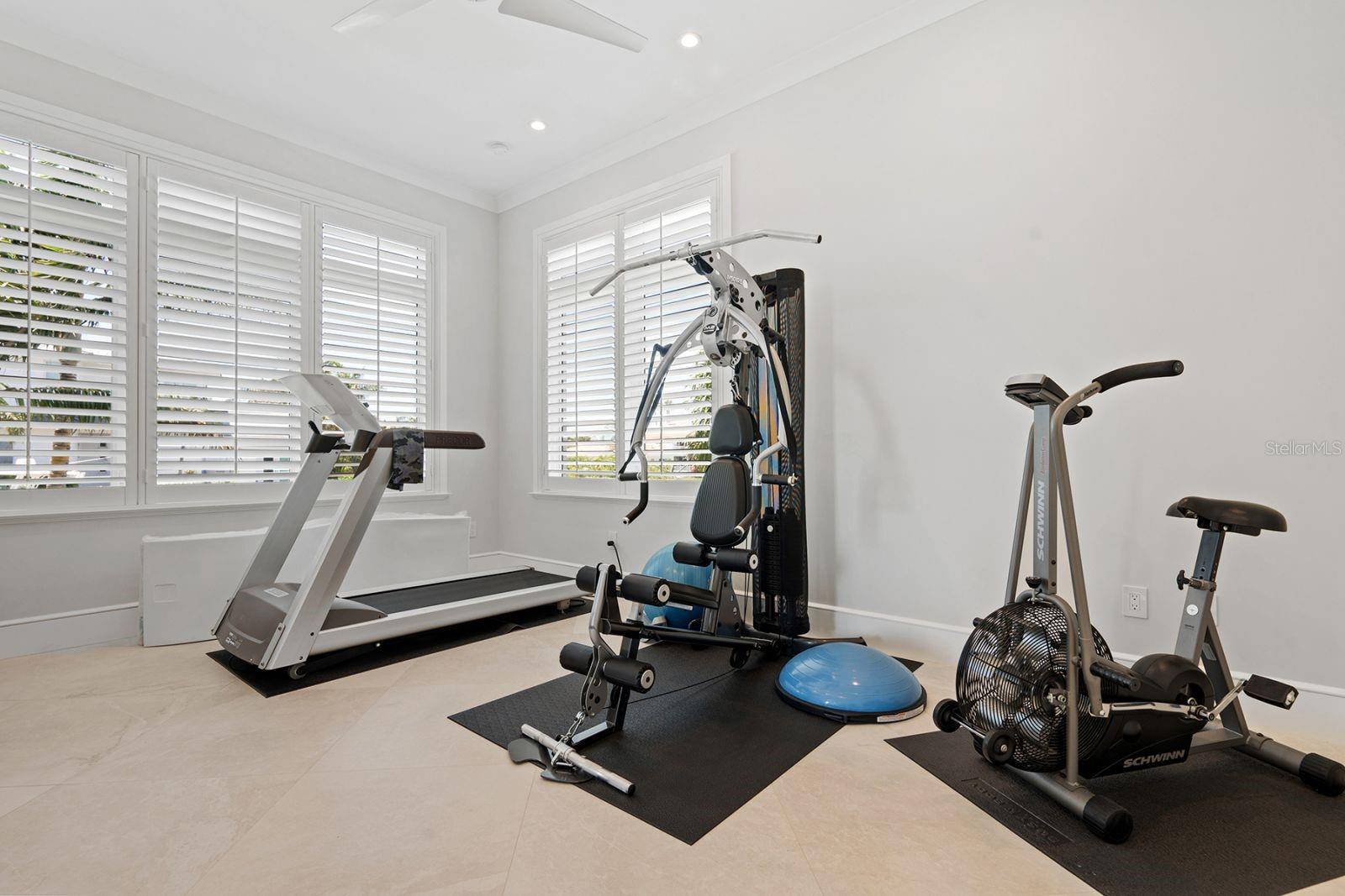 600 PUTTER LN, LONGBOAT KEY, FL, 34228