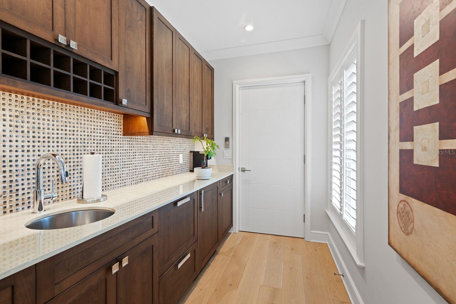 600 PUTTER LN, LONGBOAT KEY, FL, 34228