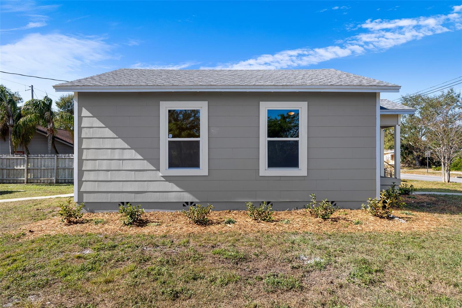 2300 30TH AVE N, SAINT PETERSBURG, FL, 33713
