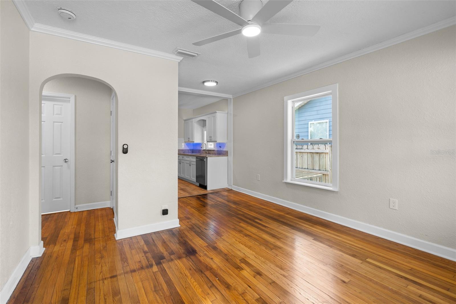 2300 30TH AVE N, SAINT PETERSBURG, FL, 33713