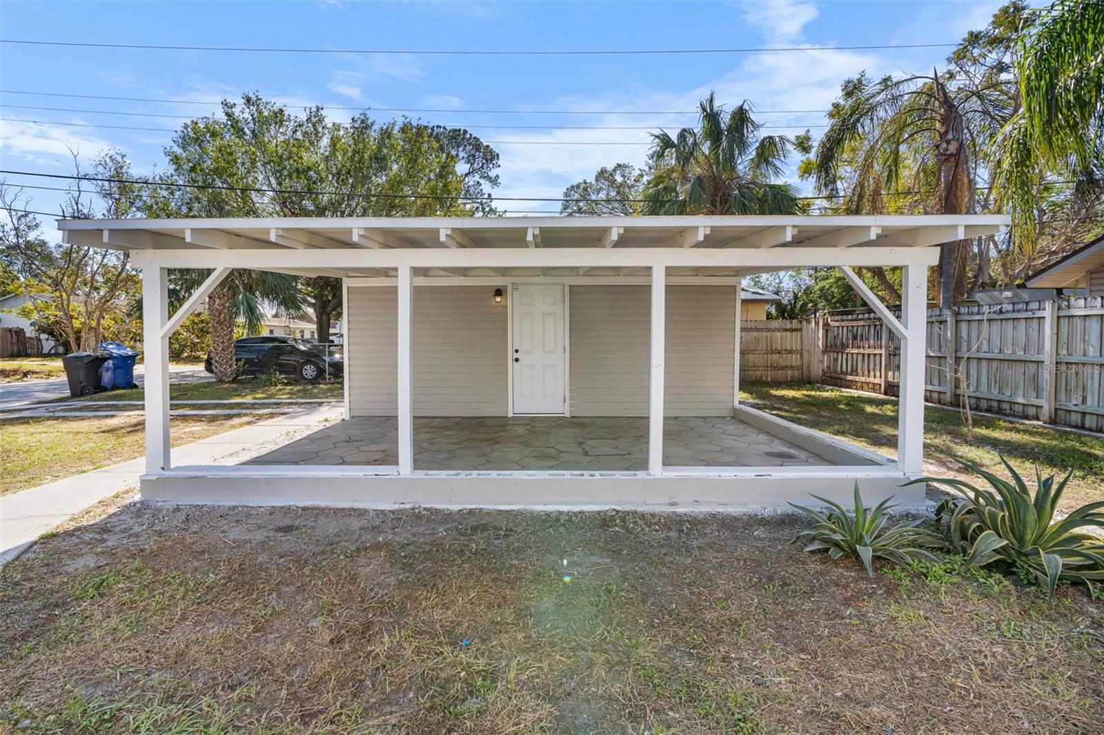 2300 30TH AVE N, SAINT PETERSBURG, FL, 33713