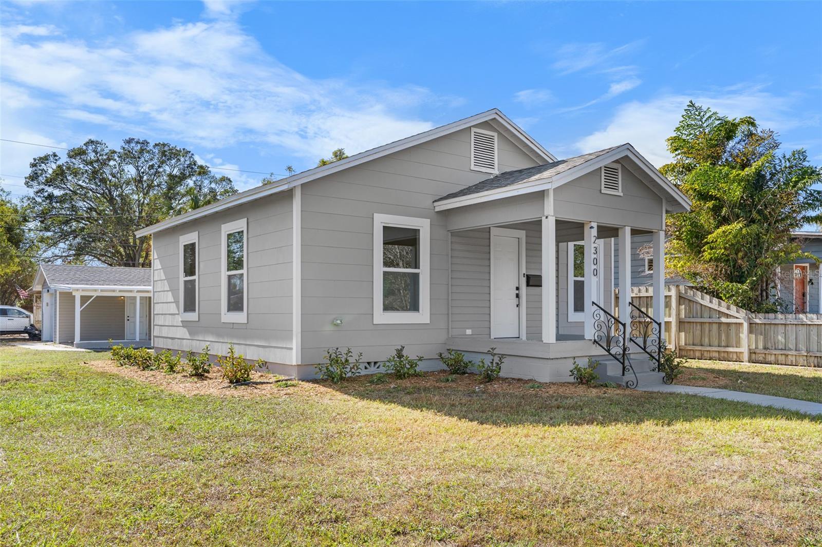 2300 30TH AVE N, SAINT PETERSBURG, FL, 33713