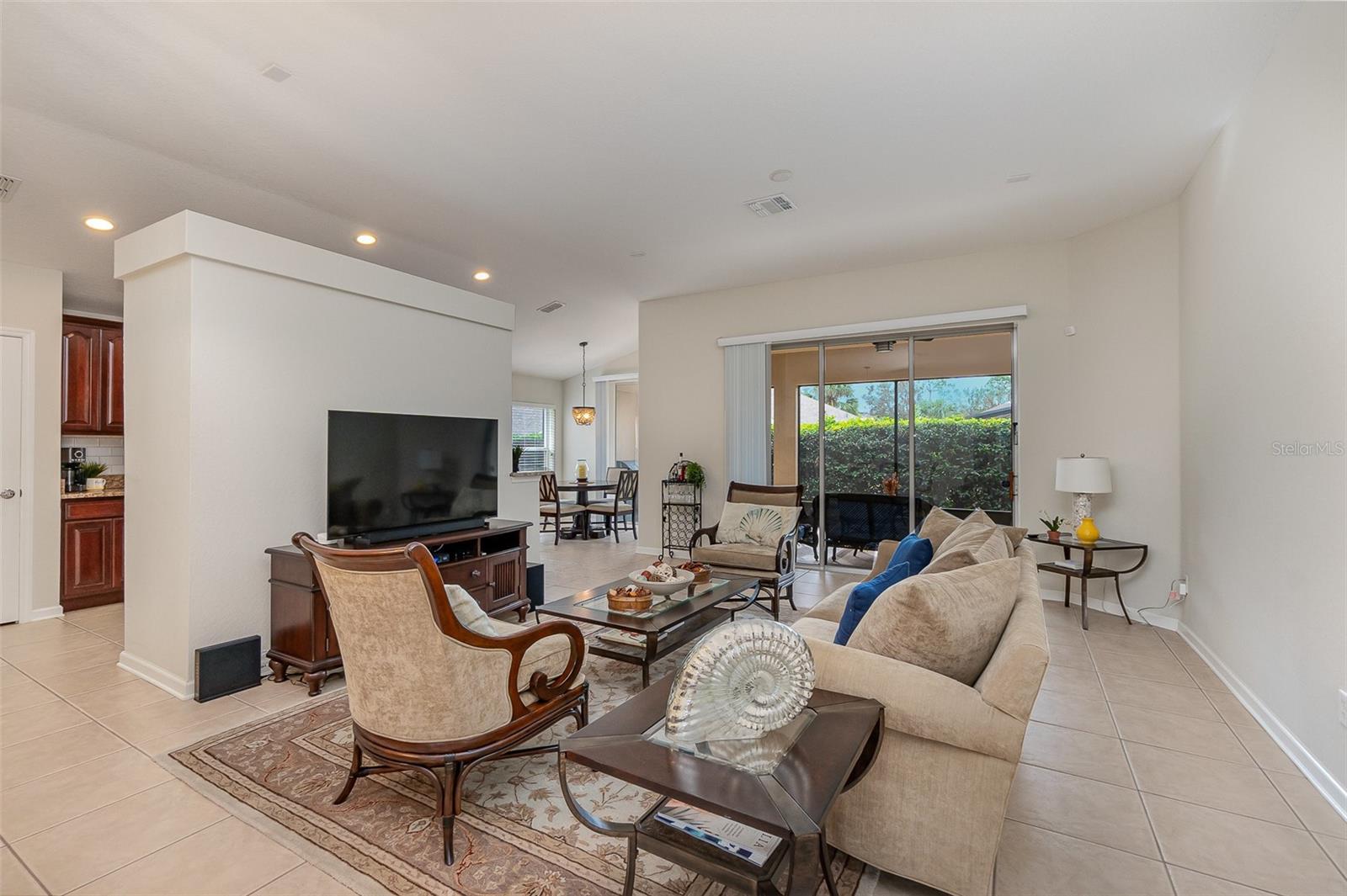 533 ARENA DR, DAVENPORT, FL, 33837