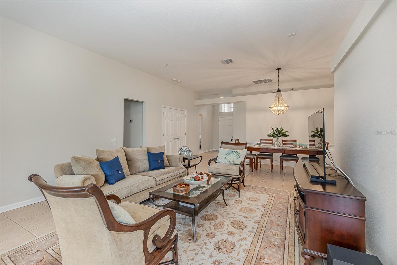 533 ARENA DR, DAVENPORT, FL, 33837