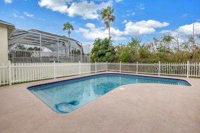 7380 PEBBLE BEACH LN, SEMINOLE, FL, 33777