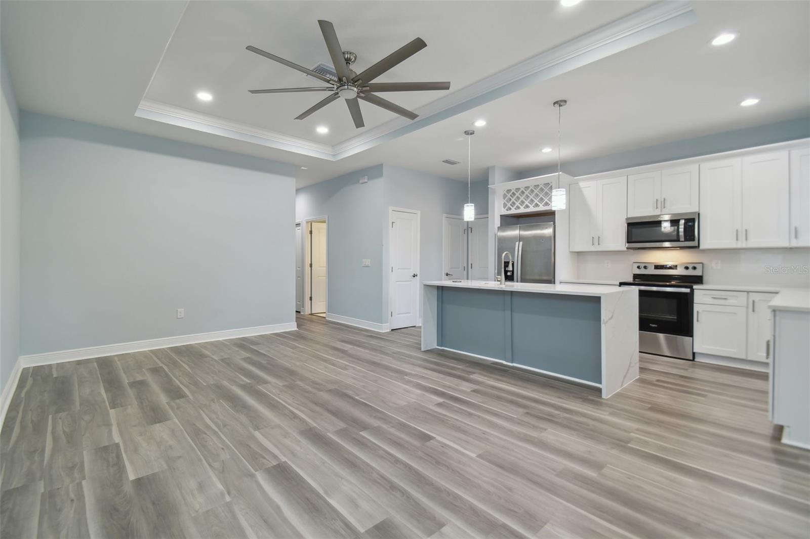 8306 N MARKS ST, TAMPA, FL, 33604