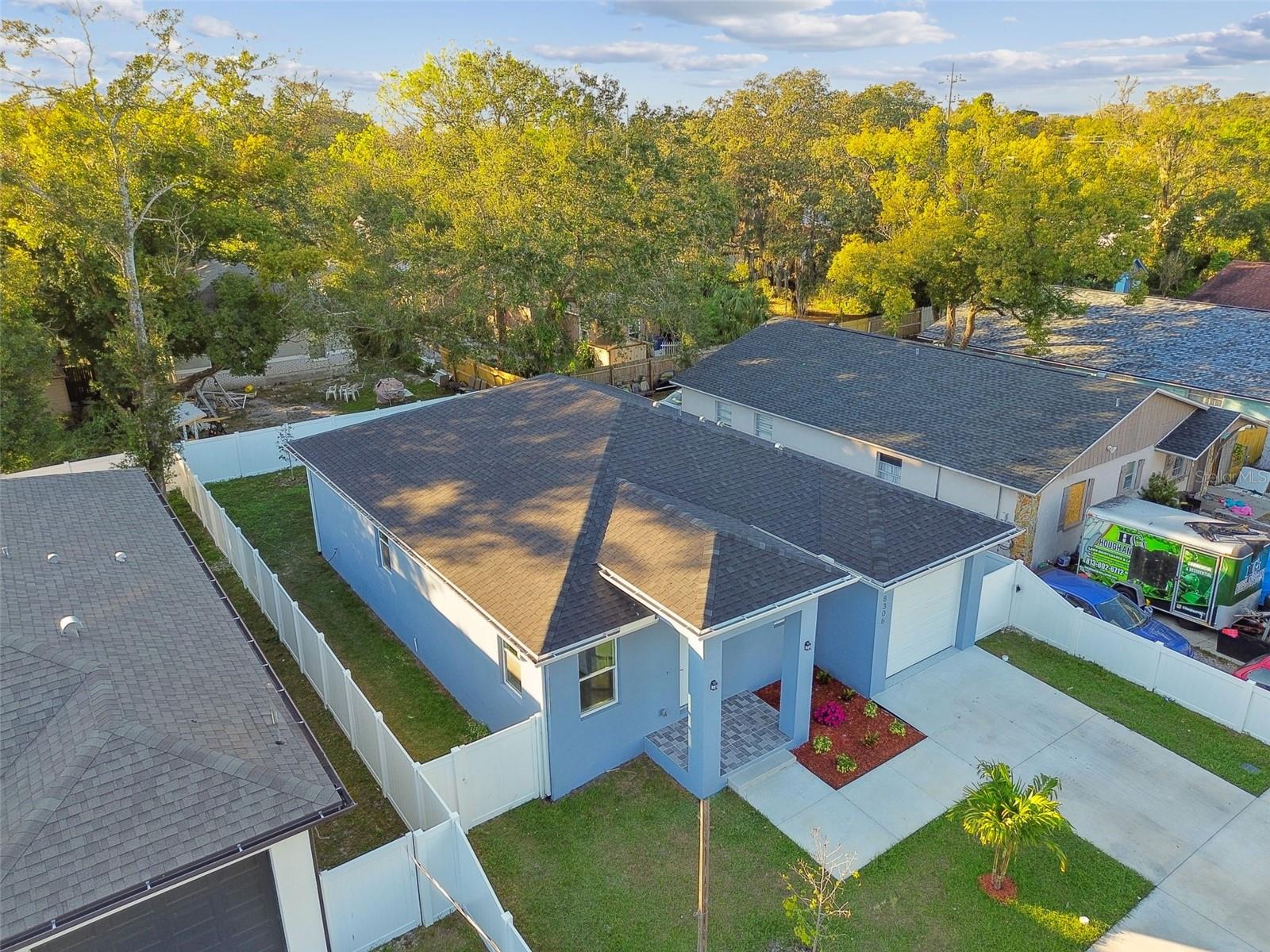 8306 N MARKS ST, TAMPA, FL, 33604