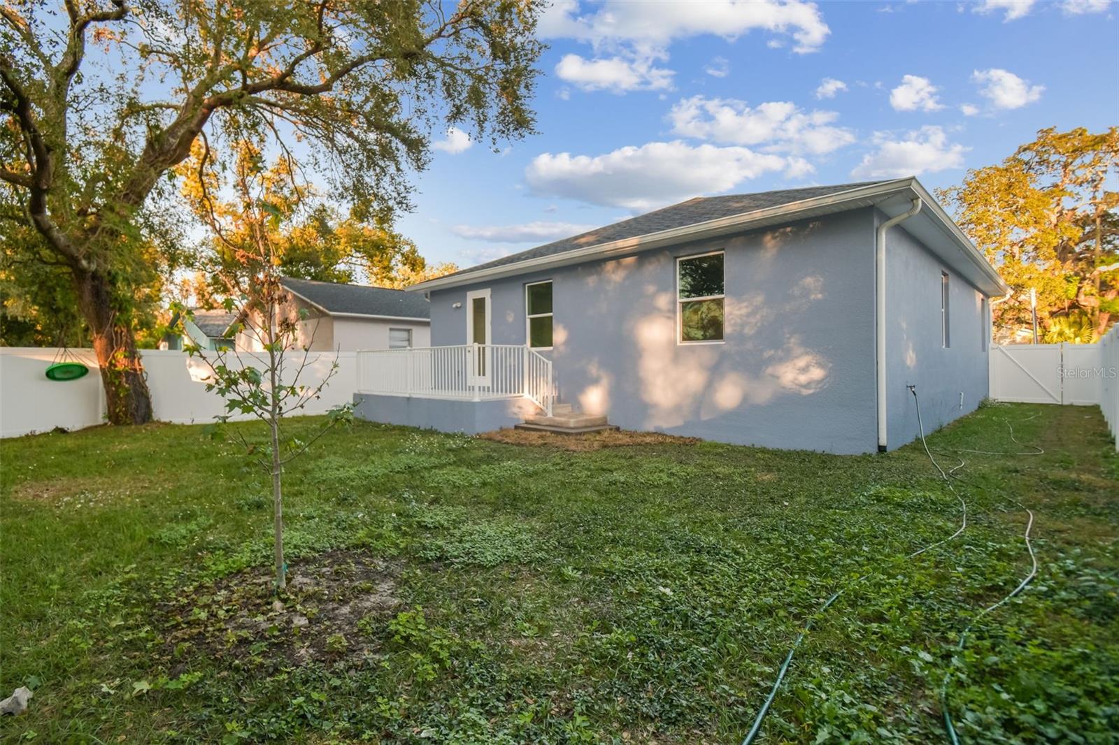 8306 N MARKS ST, TAMPA, FL, 33604