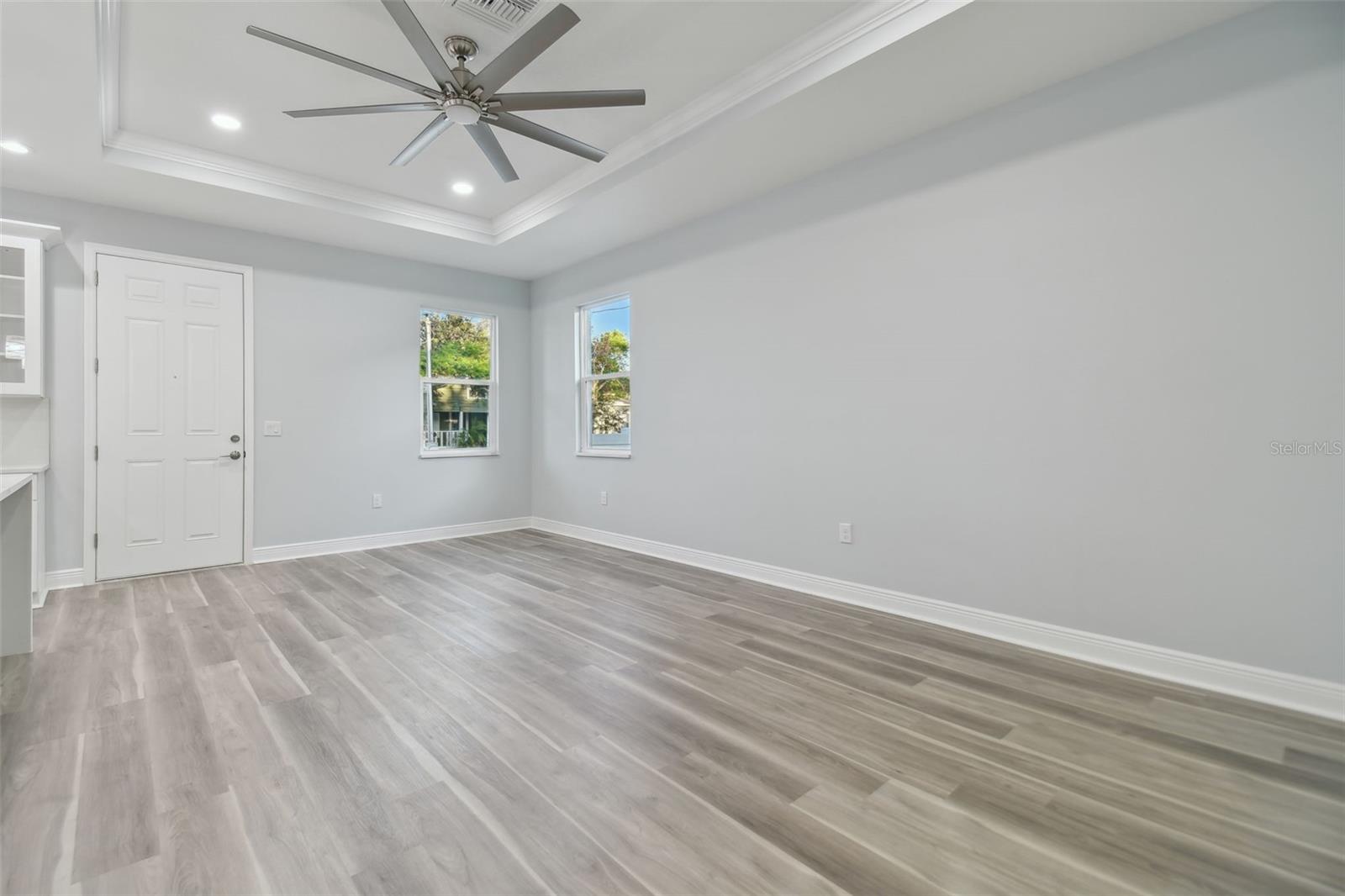 8306 N MARKS ST, TAMPA, FL, 33604