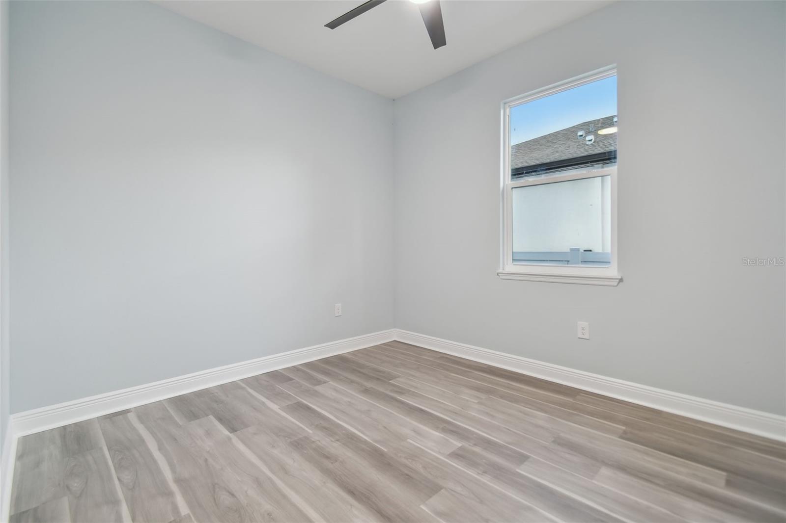 8306 N MARKS ST, TAMPA, FL, 33604