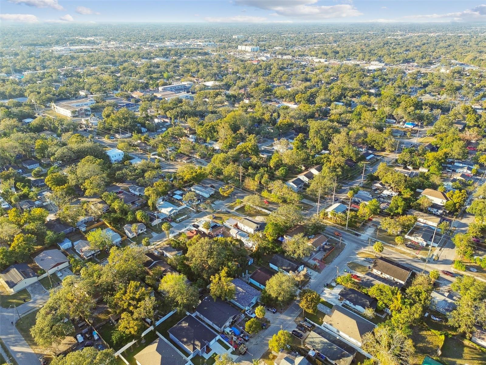 8306 N MARKS ST, TAMPA, FL, 33604