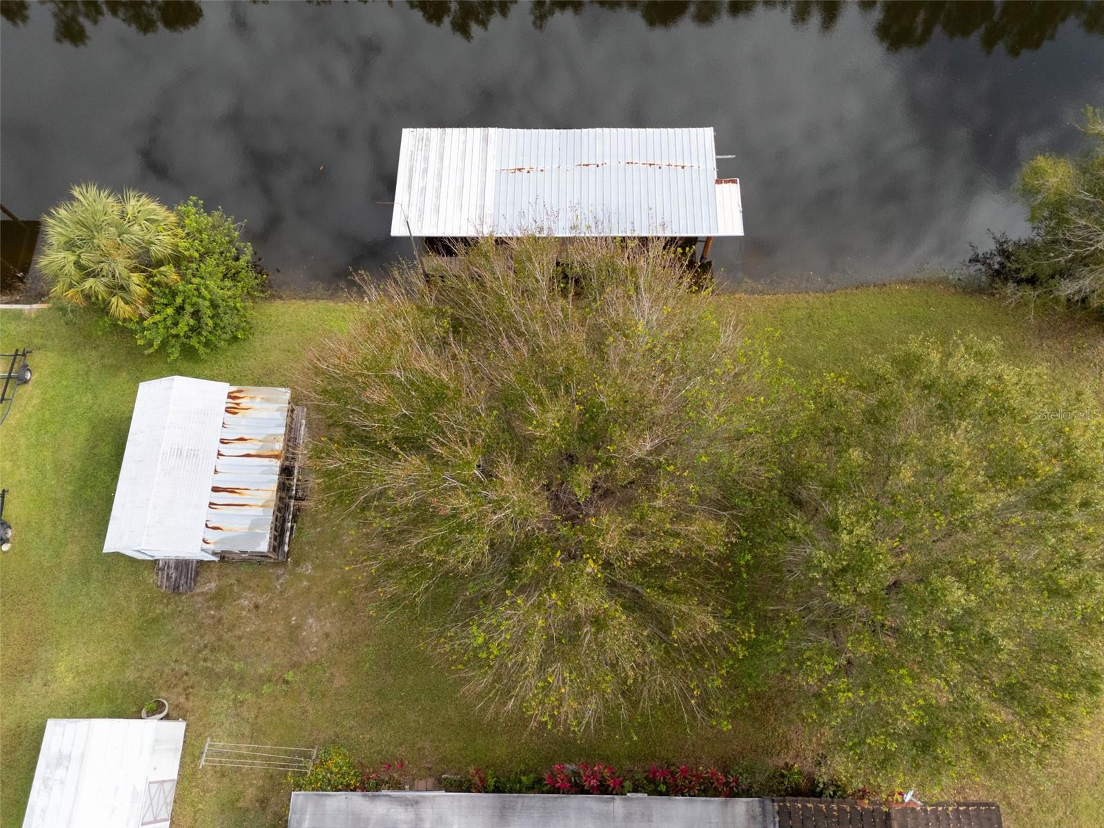 6085 AMARYLLIS DR, INDIAN LAKE ESTATES, FL, 33855