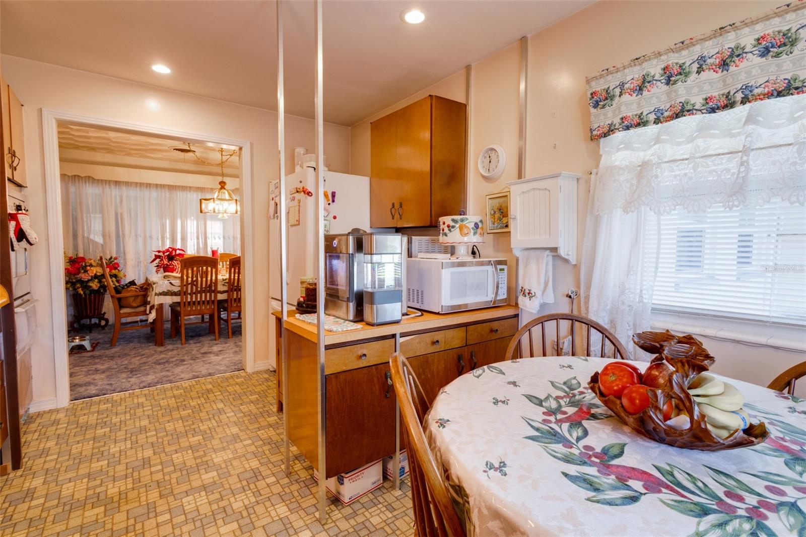 6085 AMARYLLIS DR, INDIAN LAKE ESTATES, FL, 33855