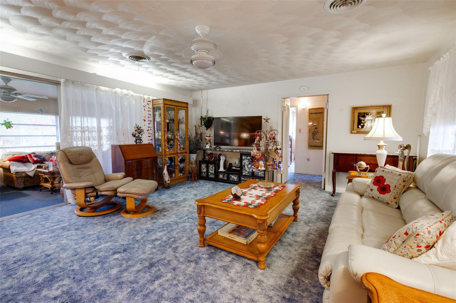 6085 AMARYLLIS DR, INDIAN LAKE ESTATES, FL, 33855