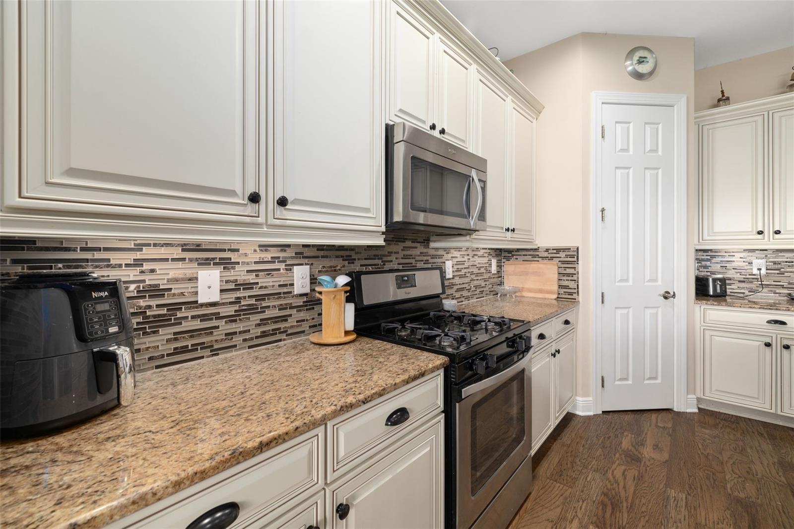 942 PRESERVATION ST, BRADENTON, FL, 34208