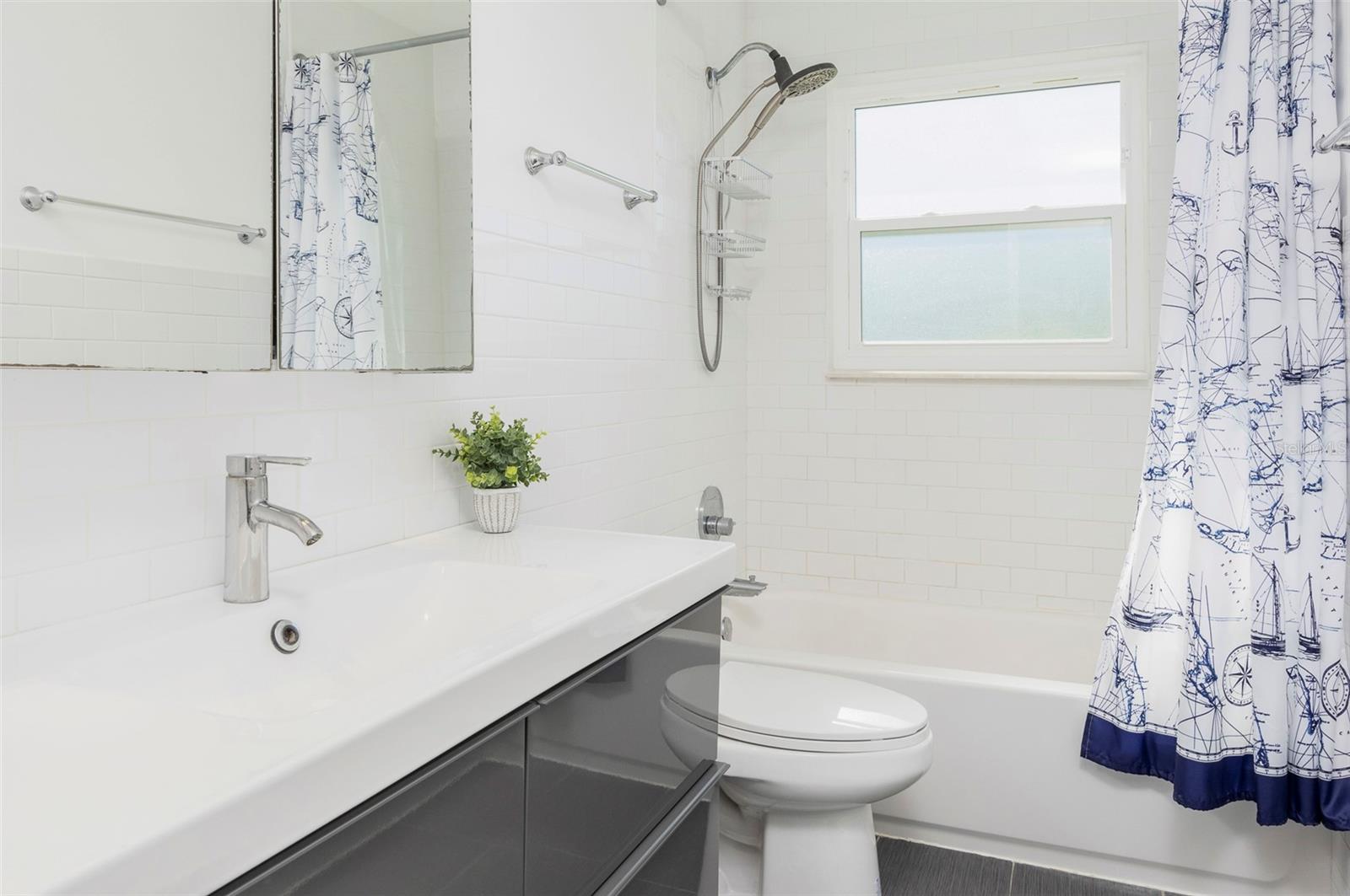 115 CANAL AVE #1, INDIAN ROCKS BEACH, FL, 33785