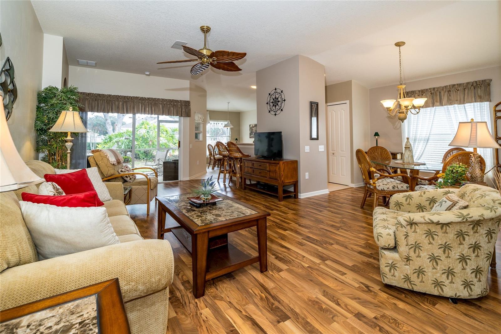 5246 GATO DEL SOL CIR, WESLEY CHAPEL, FL, 33544