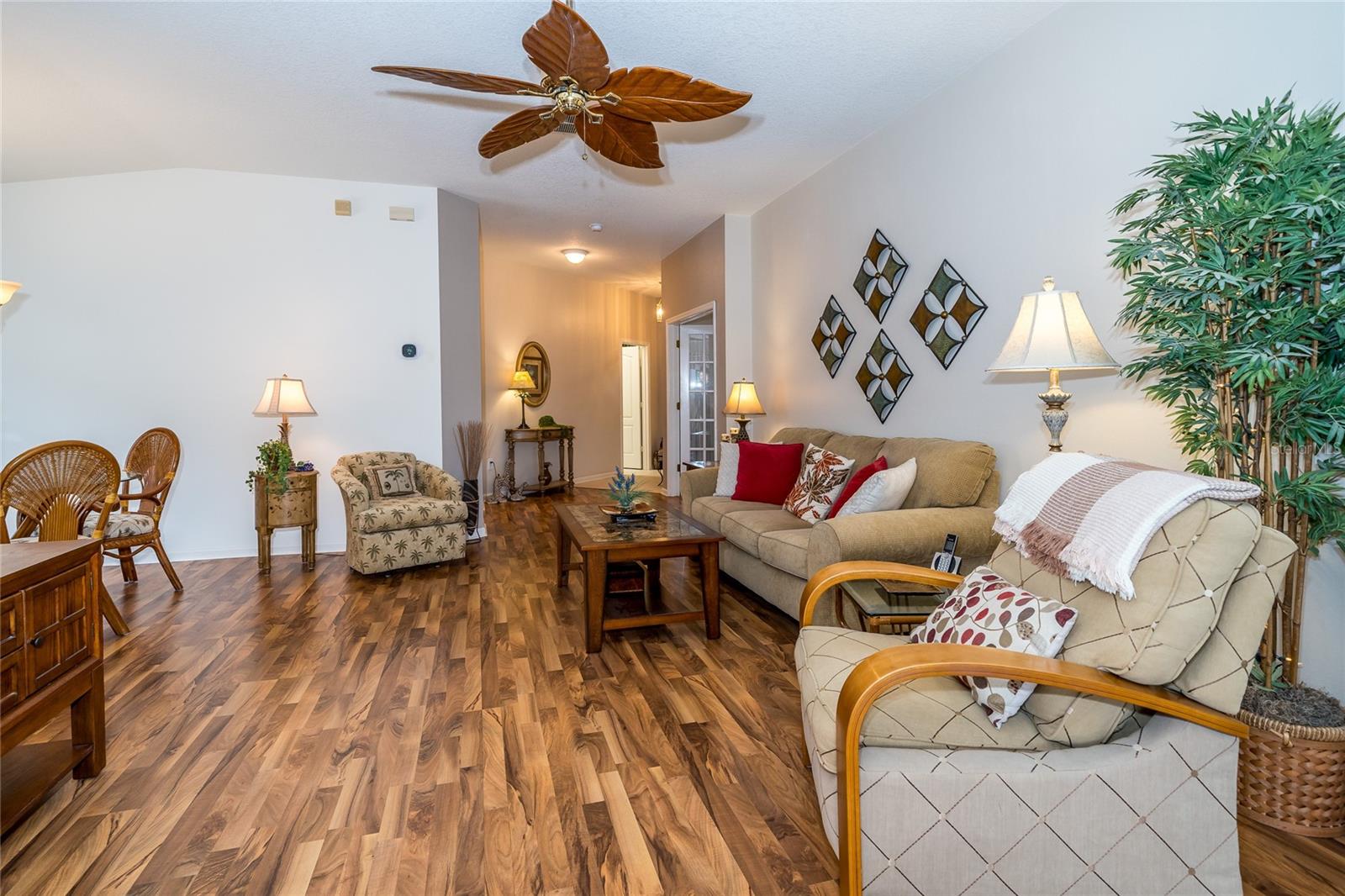 5246 GATO DEL SOL CIR, WESLEY CHAPEL, FL, 33544