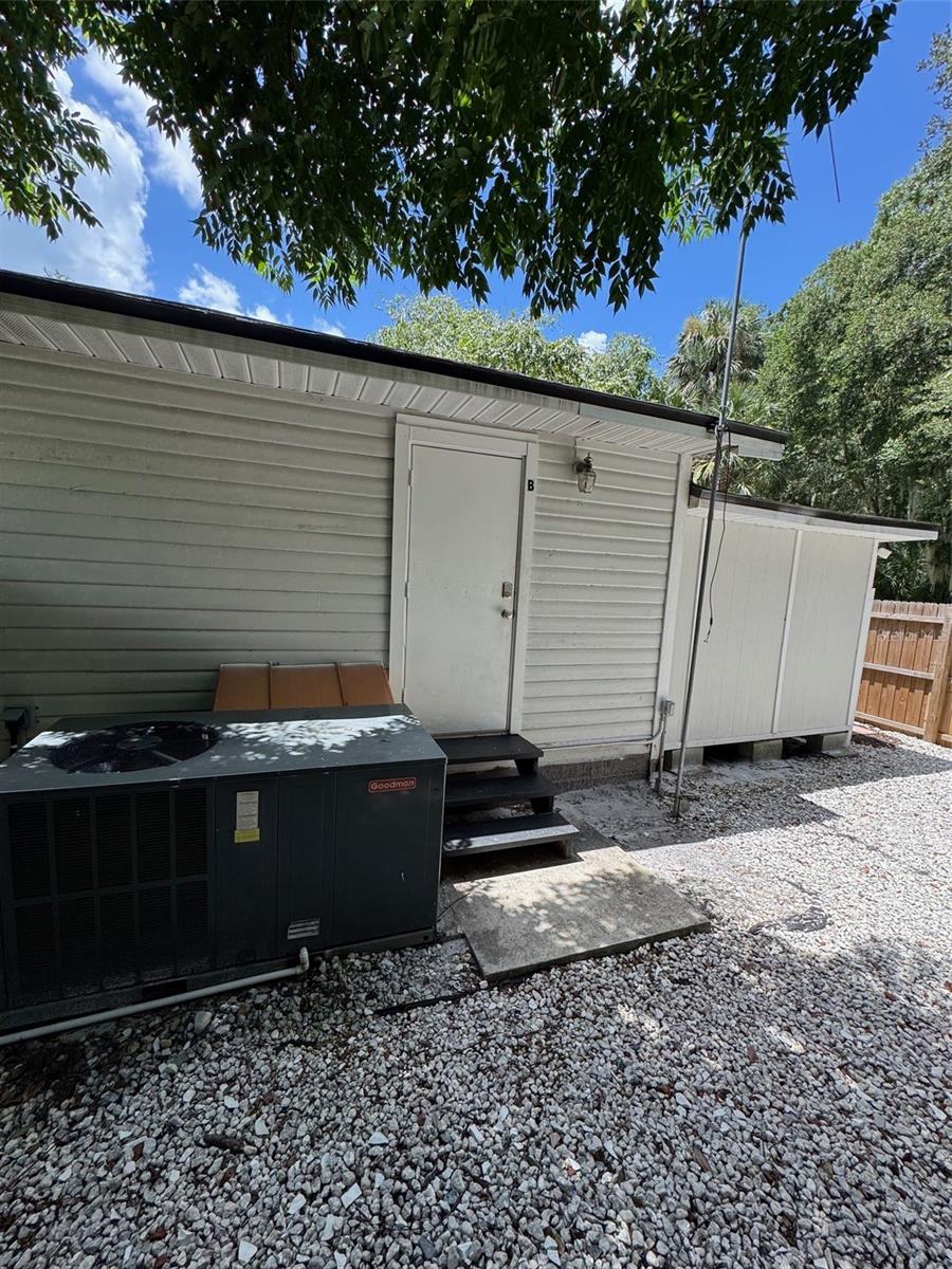 300 HIBISCUS DR, SANFORD, FL, 32773