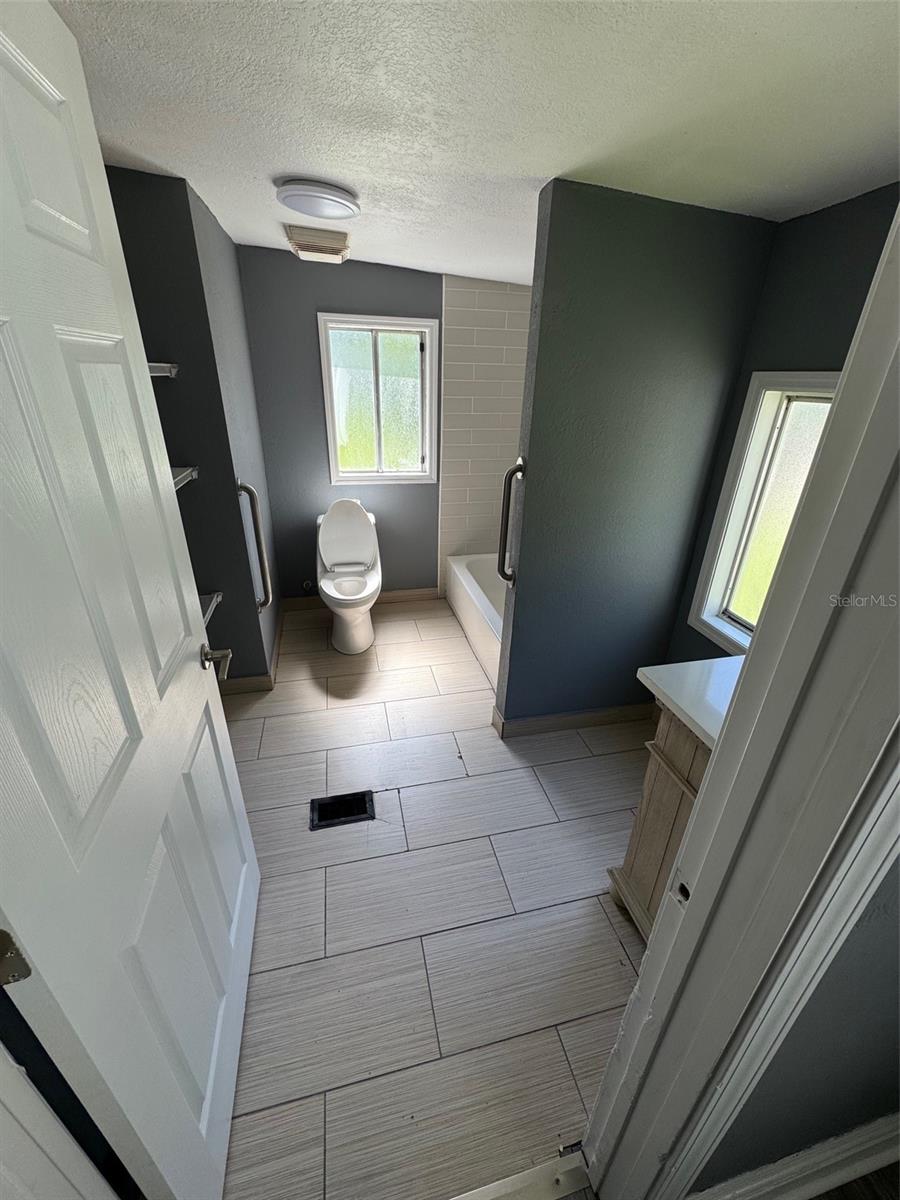 300 HIBISCUS DR, SANFORD, FL, 32773