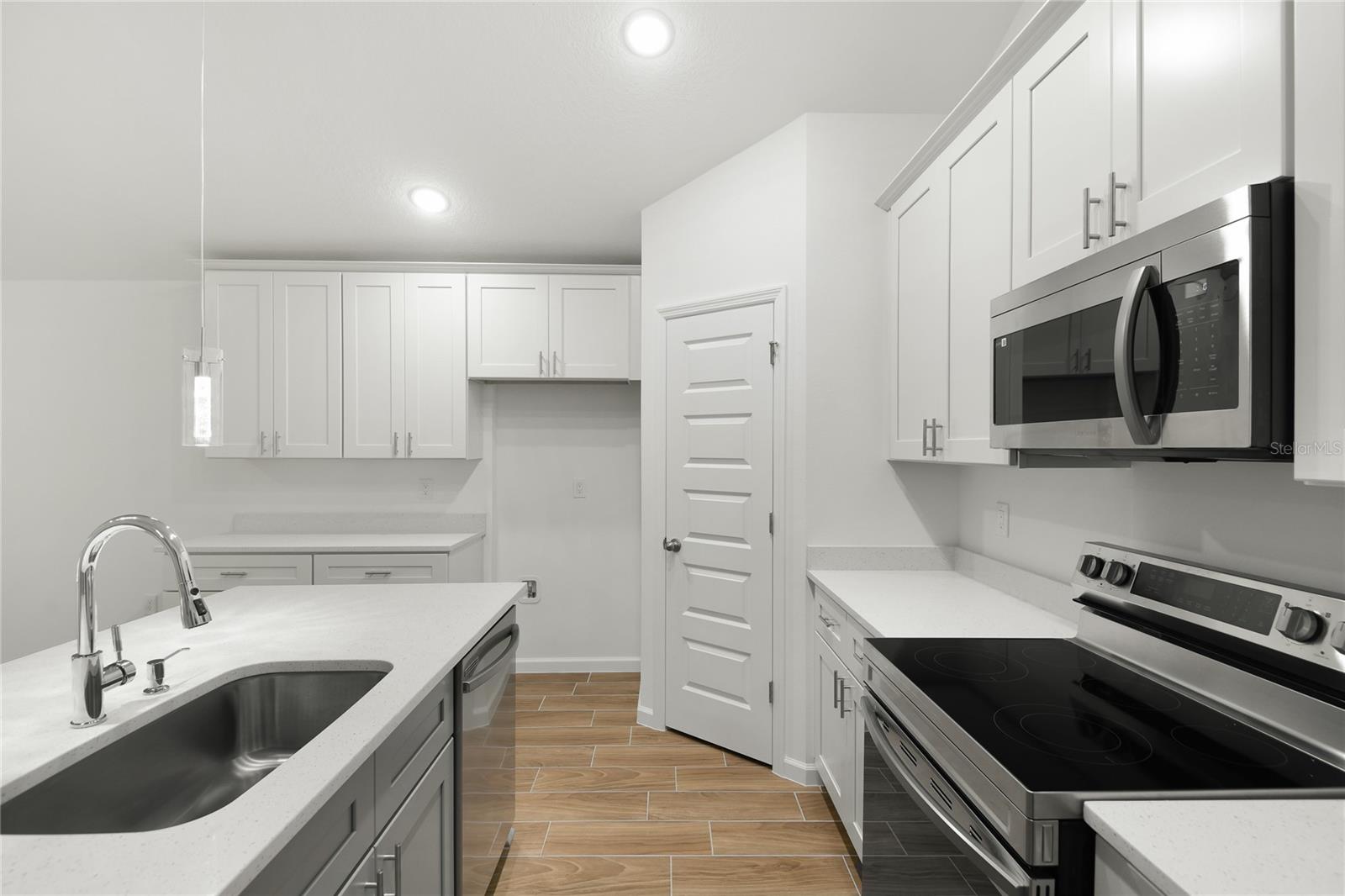 2409 BLAIR CIR ST, LAKELAND, FL, 33803