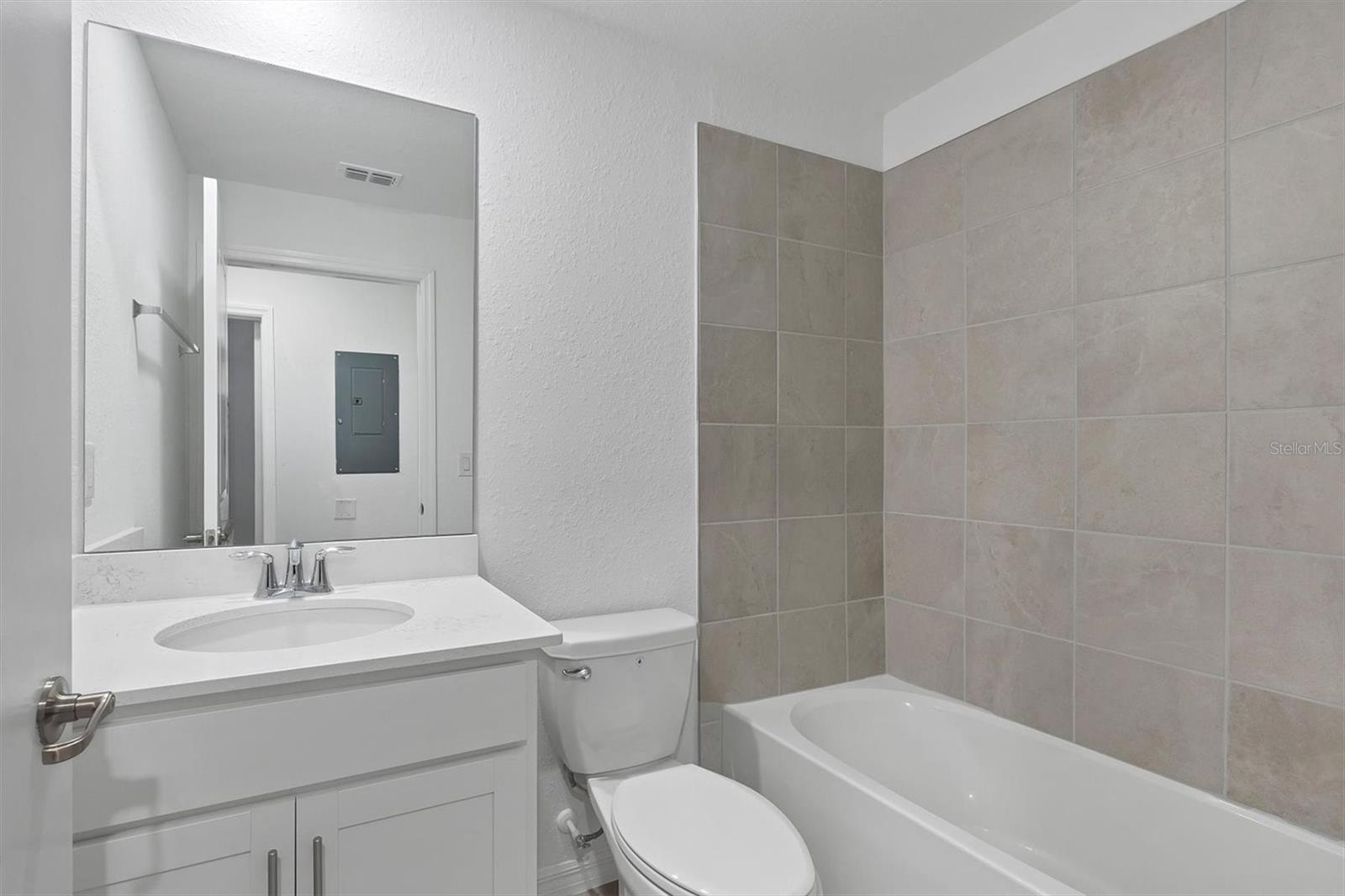 12470 WELLEN GOLF ST #203, VENICE, FL, 34293