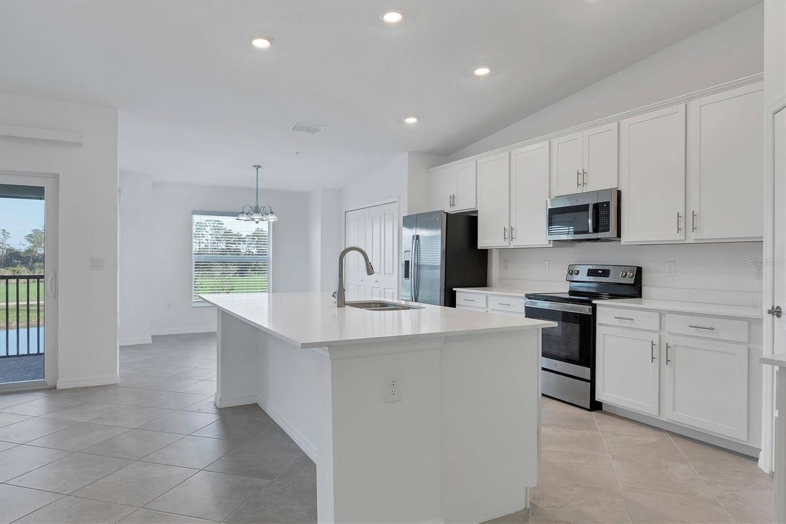 12470 WELLEN GOLF ST #203, VENICE, FL, 34293