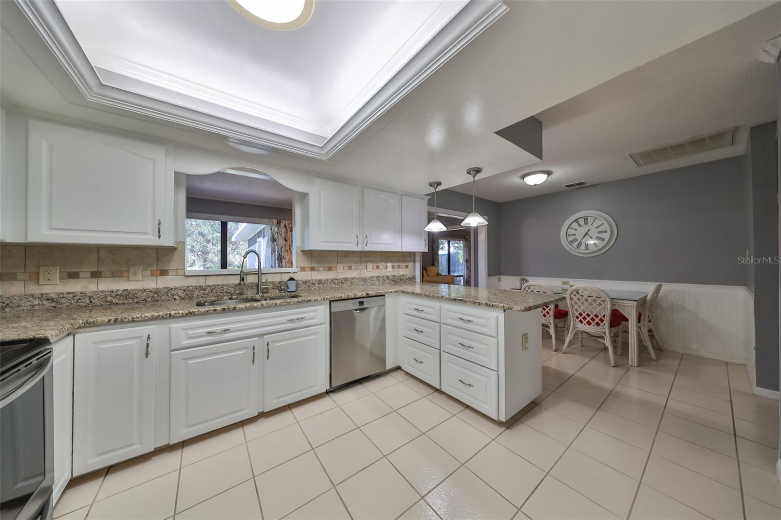 703 ELKHORN RD, SUN CITY CENTER, FL, 33573