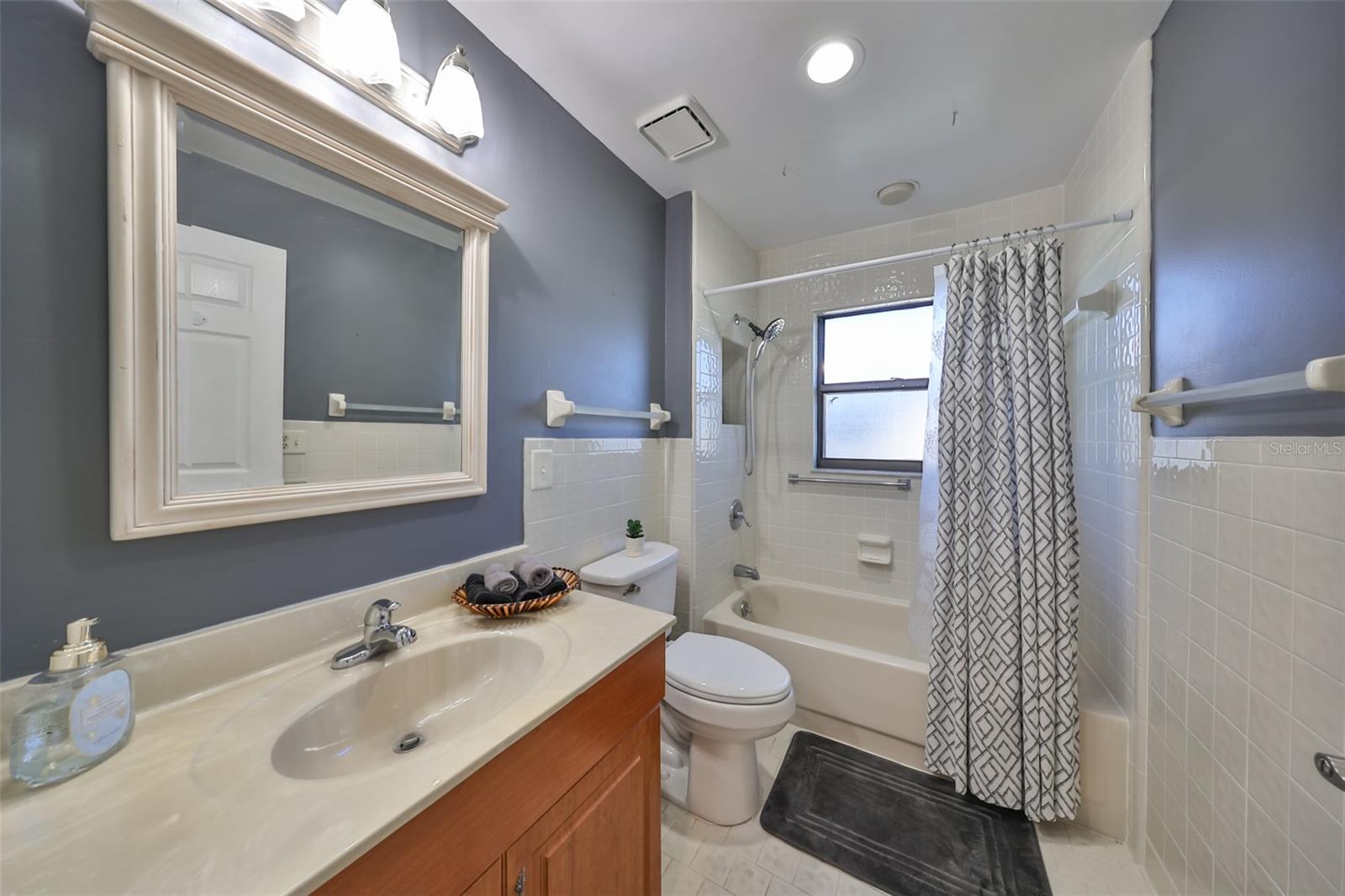 703 ELKHORN RD, SUN CITY CENTER, FL, 33573