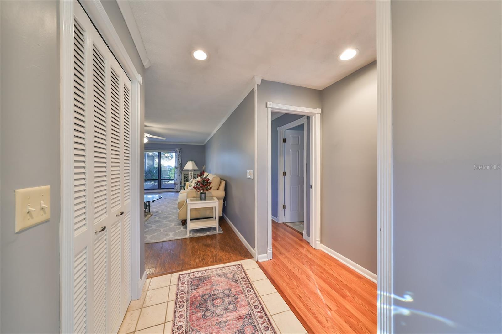 703 ELKHORN RD, SUN CITY CENTER, FL, 33573