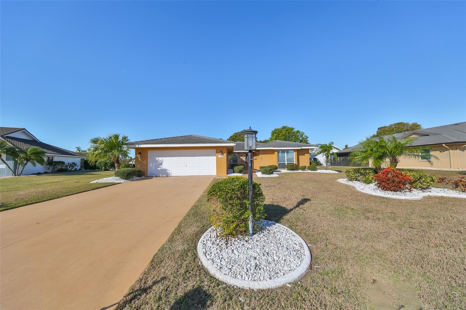 703 ELKHORN RD, SUN CITY CENTER, FL, 33573