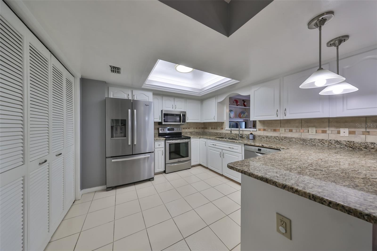703 ELKHORN RD, SUN CITY CENTER, FL, 33573