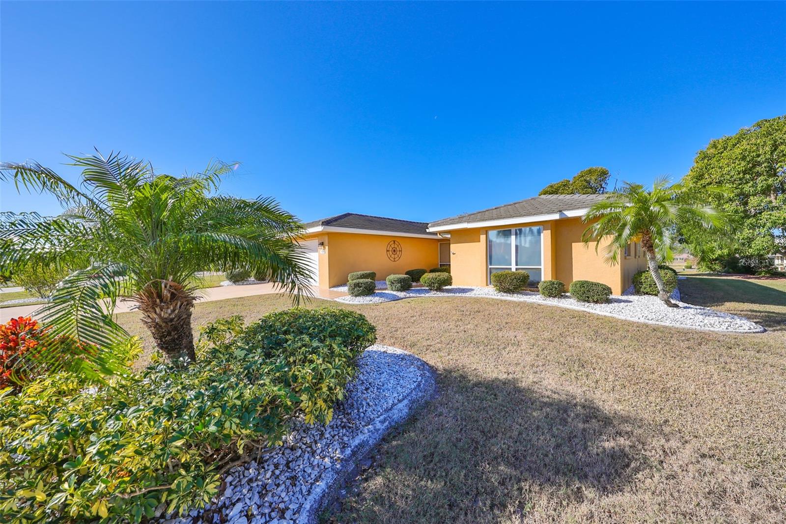 703 ELKHORN RD, SUN CITY CENTER, FL, 33573