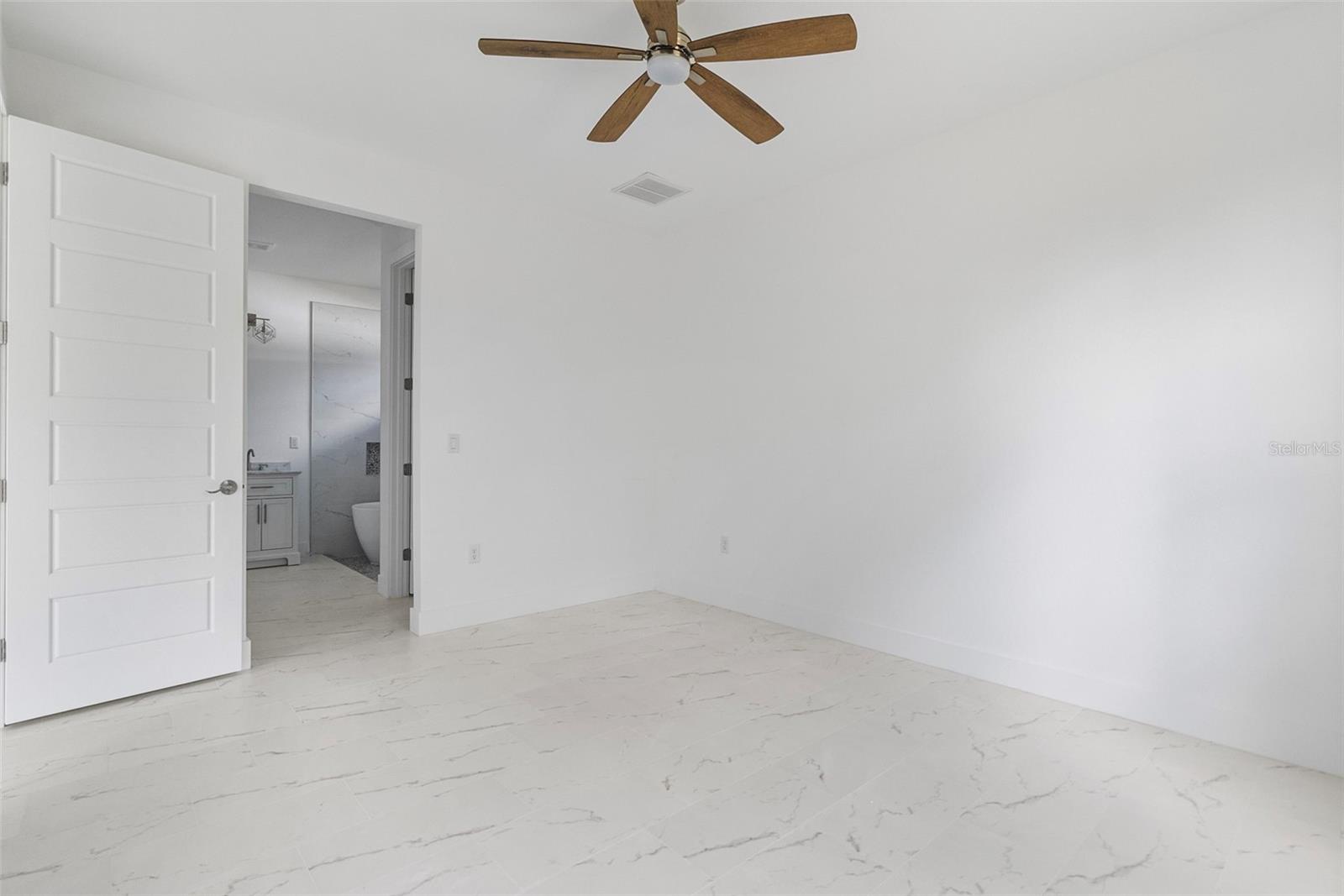 438 LEONA ST, PORT CHARLOTTE, FL, 33954
