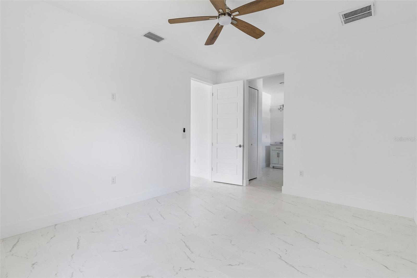 438 LEONA ST, PORT CHARLOTTE, FL, 33954