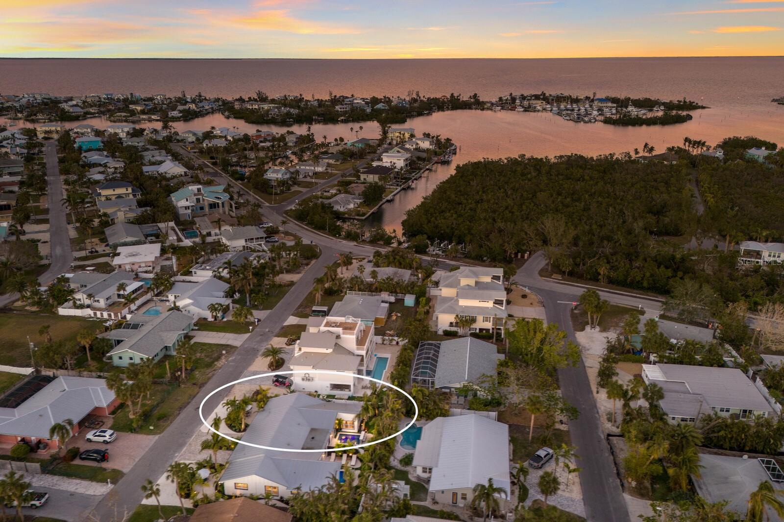 213 83RD ST #A, HOLMES BEACH, FL, 34217