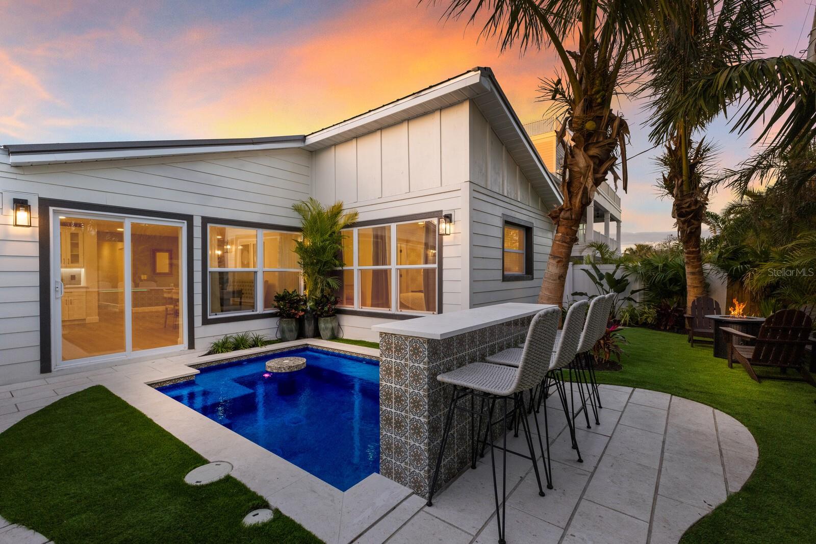 213 83RD ST #A, HOLMES BEACH, FL, 34217