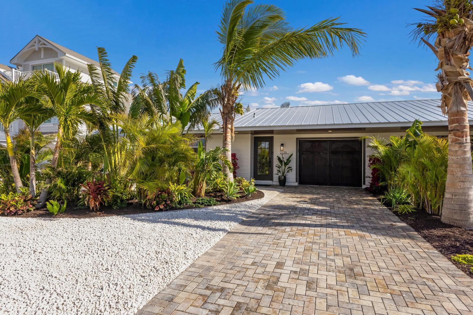213 83RD ST #A, HOLMES BEACH, FL, 34217