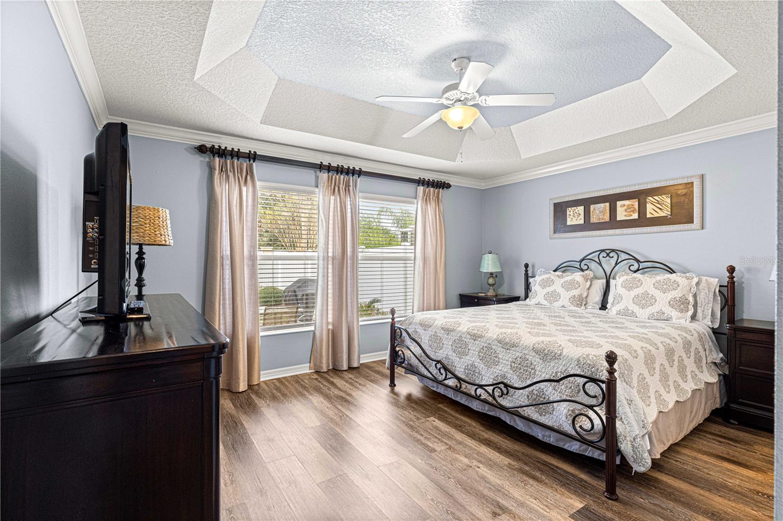 637 ARTEAGA WAY, THE VILLAGES, FL, 32162
