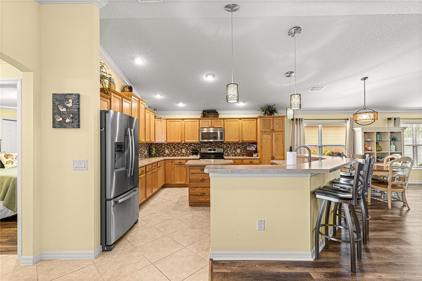 637 ARTEAGA WAY, THE VILLAGES, FL, 32162