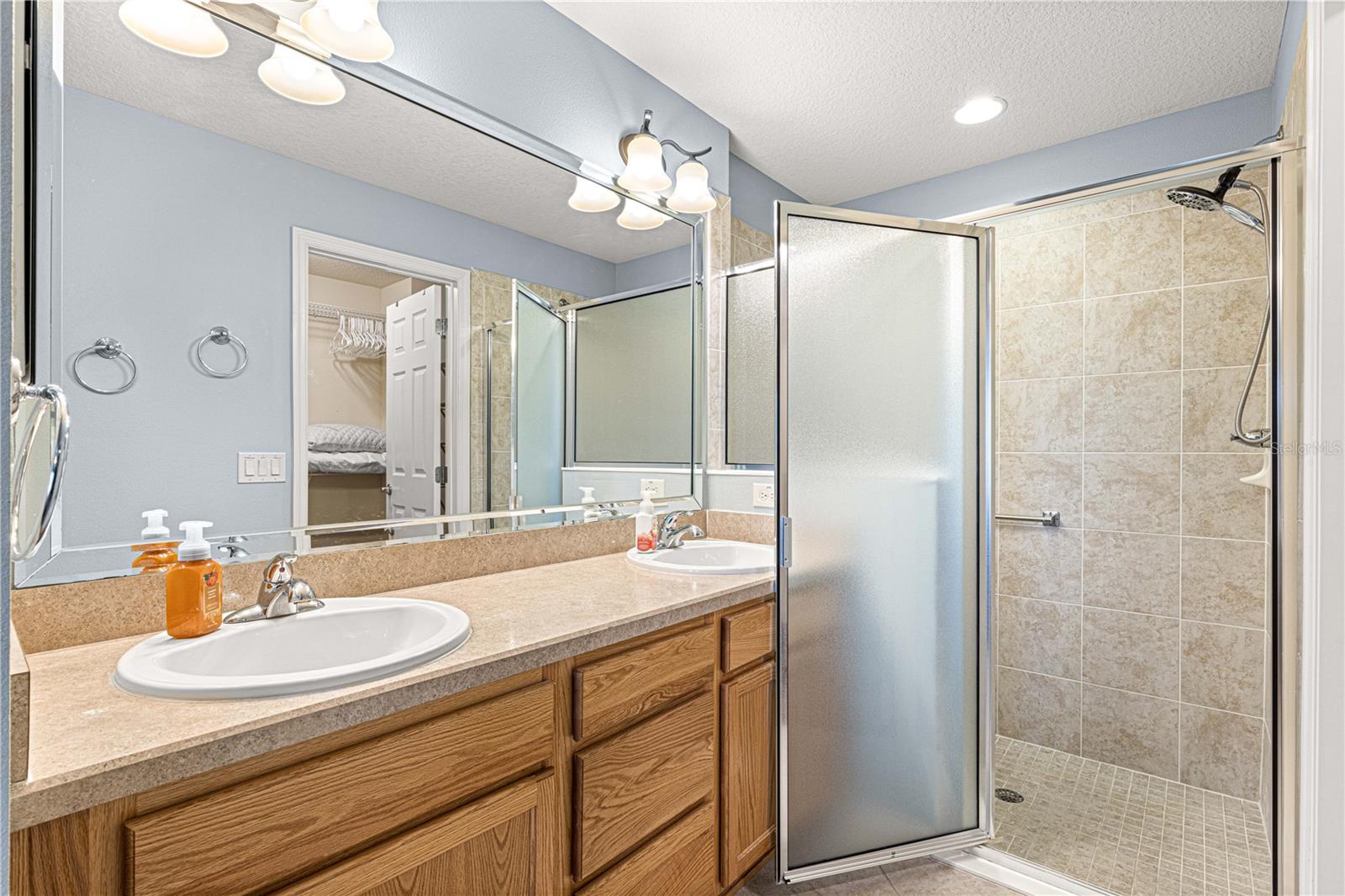 637 ARTEAGA WAY, THE VILLAGES, FL, 32162