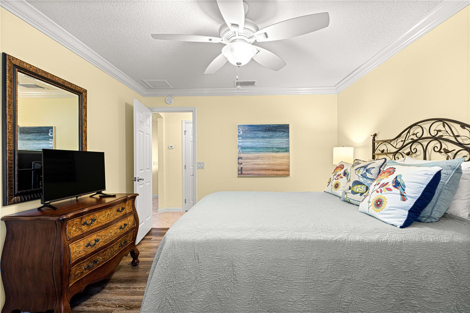 637 ARTEAGA WAY, THE VILLAGES, FL, 32162