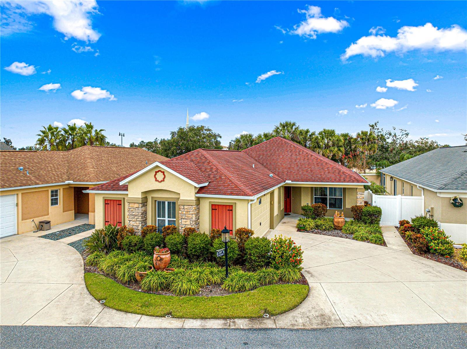 637 ARTEAGA WAY, THE VILLAGES, FL, 32162