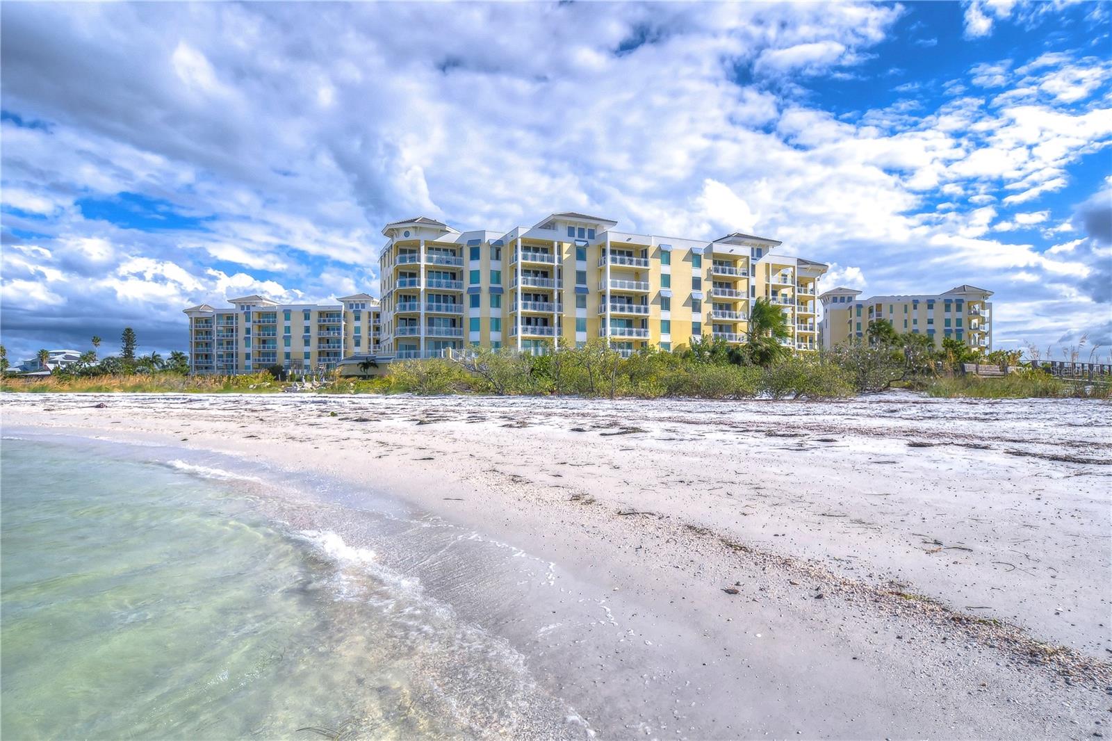 800 COLLANY RD #401, TIERRA VERDE, FL, 33715