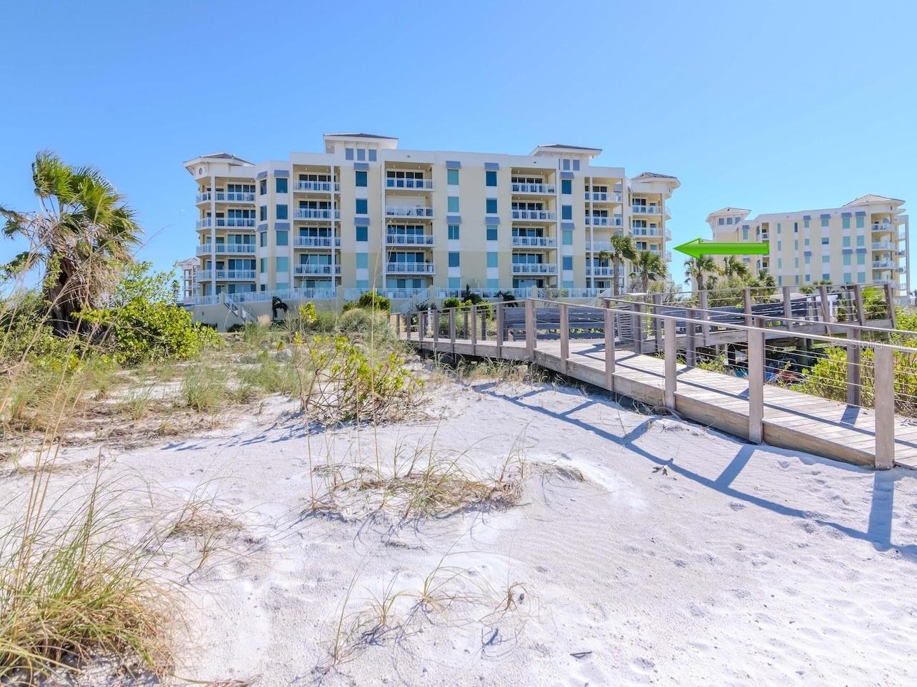 800 COLLANY RD #401, TIERRA VERDE, FL, 33715